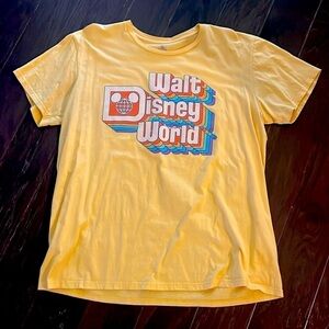 Walt Disney World Vintage Style Retro Colorful Graphic T Shirt XXL Tee Yellow